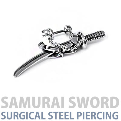 [1ea]Surgical Steel/ユニークなサムライソードデザインのピアス