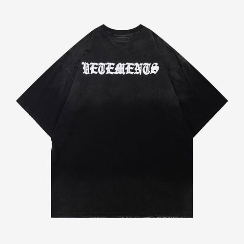 [VTM] ゴシックロゴTシャツ/半袖